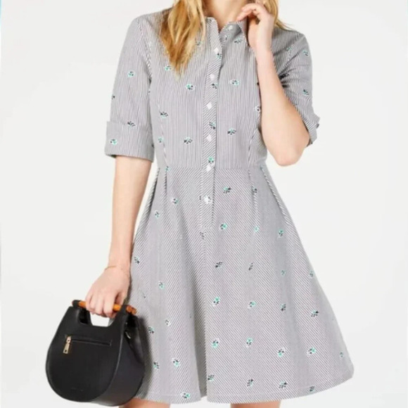 Maison Jules Dresses & Skirts - Masion Jules Blue & White Striped Shirt Dress w/ Heart Pattern - Size 6